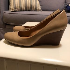 Nine West Nude wedge heels